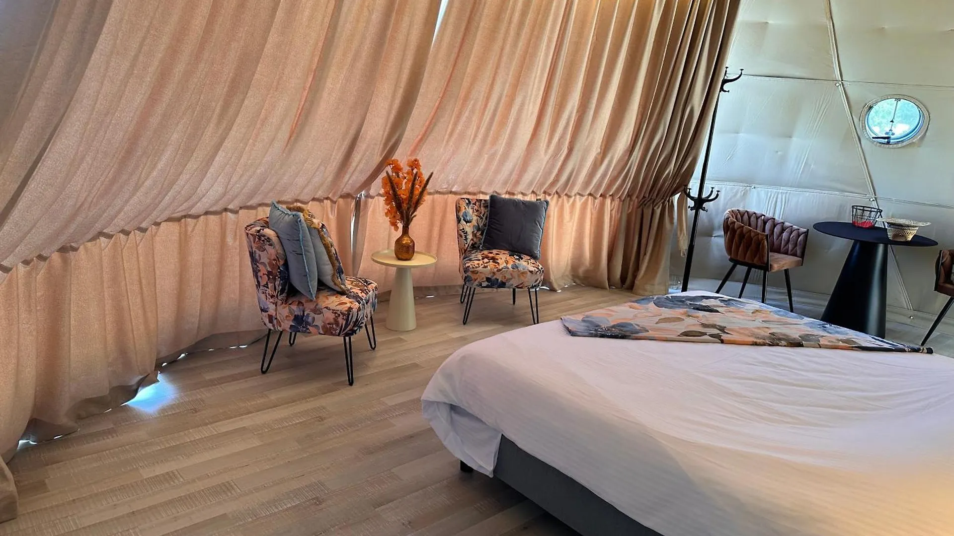 Hotel Id Glamping De Coude Scheure Middelkerke