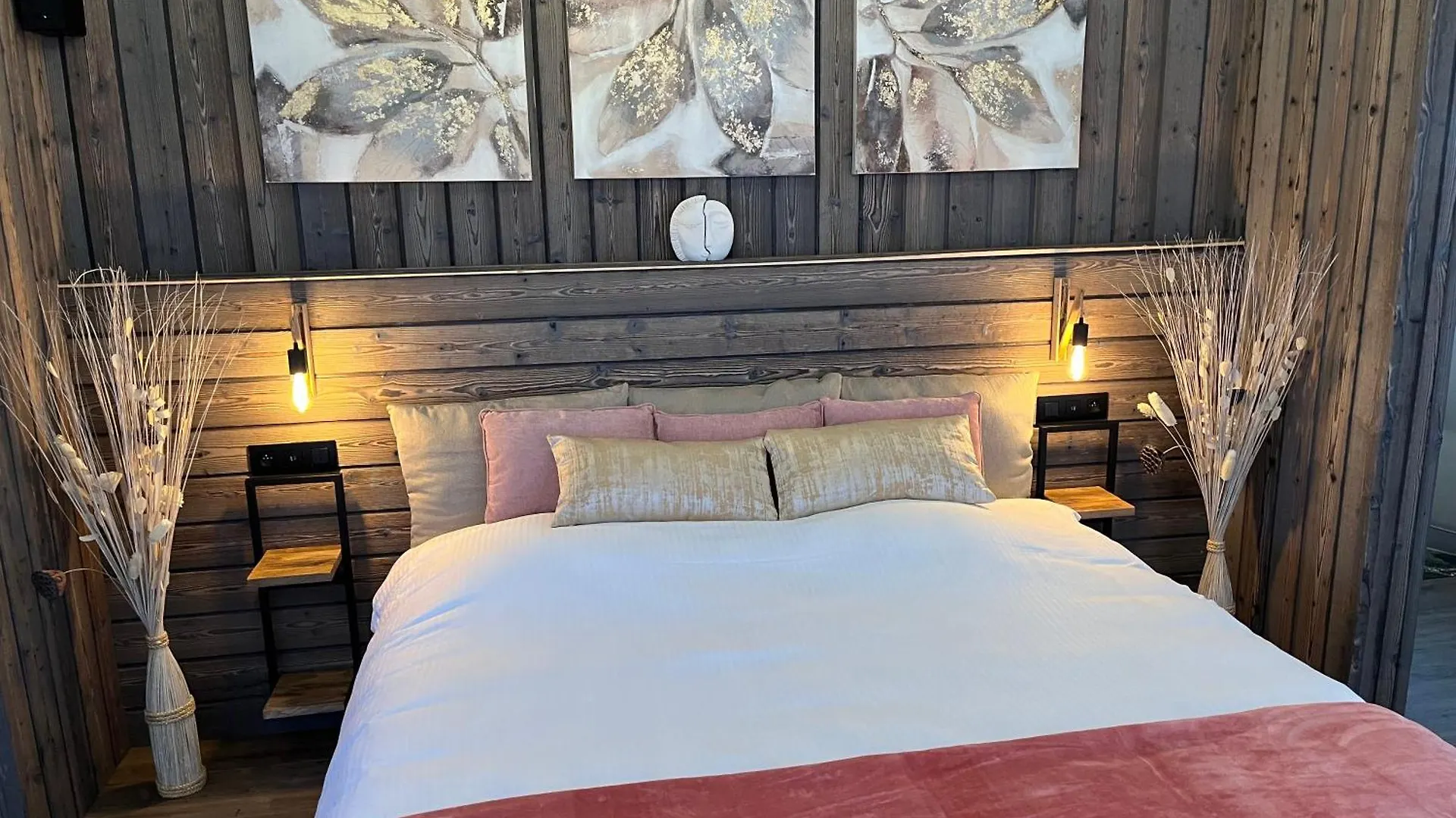 Hotel Id Glamping De Coude Scheure Middelkerke Belgien